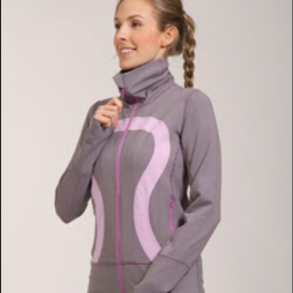 Lulu Stride sweater